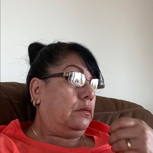 Meet your Posher, Luz